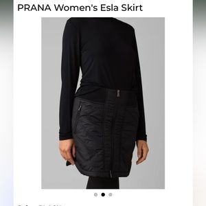 NWT PRANA Esla skirt, size medium, black